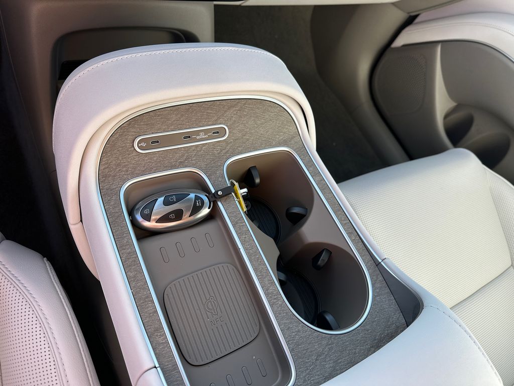 New 2026 White Hyundai Limited image 35