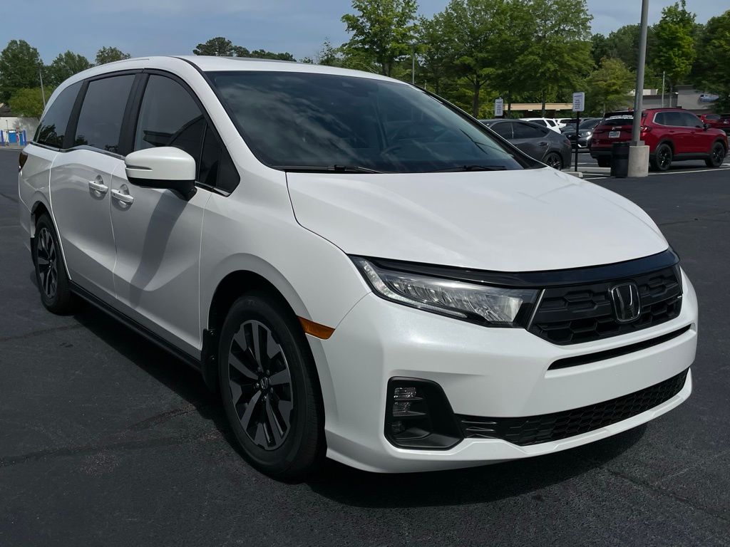 Thumbnail: 2025 Honda Odyssey - 8