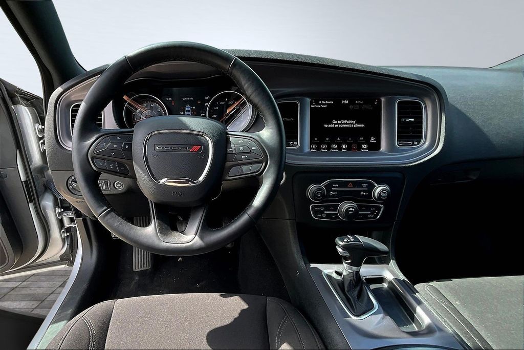 2023 Dodge Charger SXT - 8