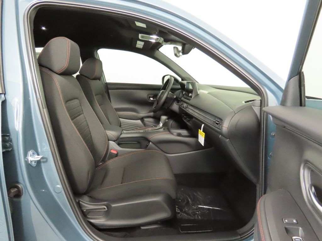2025 Honda HR-V Sport 17
