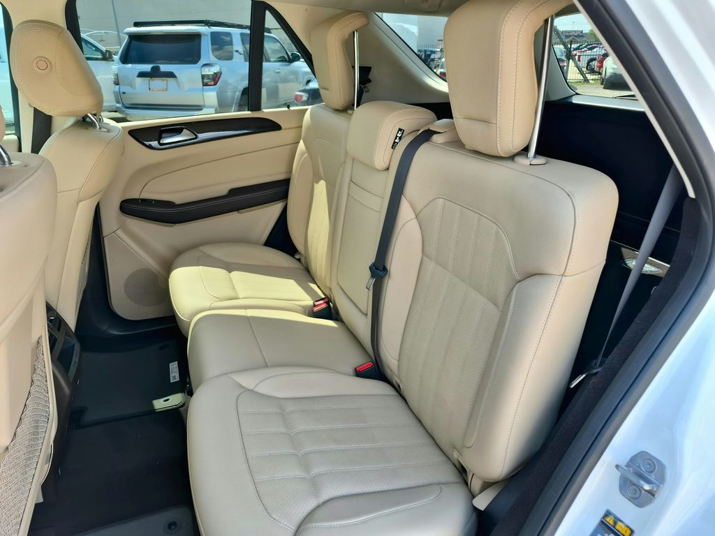 2019 Mercedes-Benz GLE GLE 400 White at Central Houston Nissan