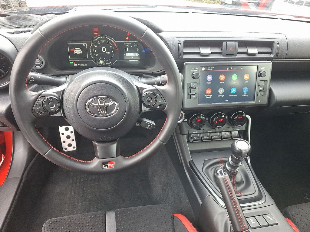 Thumbnail: 2024 Toyota GR86 - 11