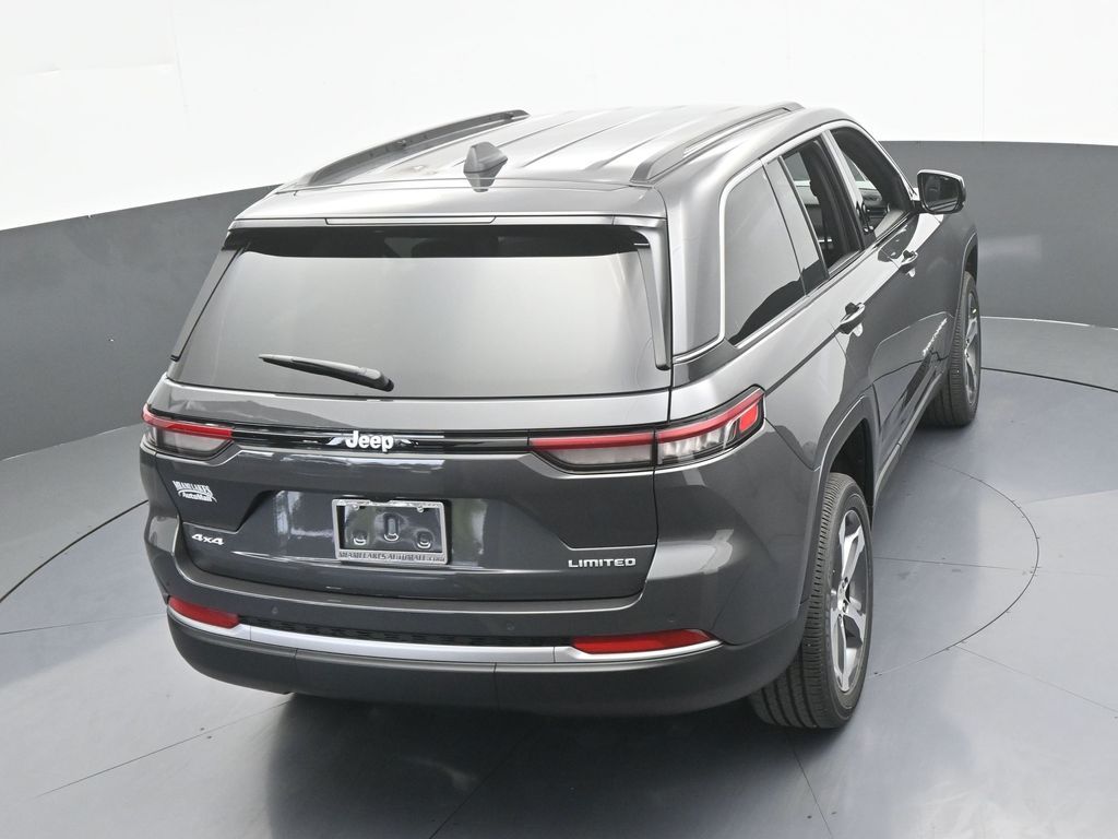 New 2026 Baltic Gray Metallic Clearcoat Jeep Limited image 45