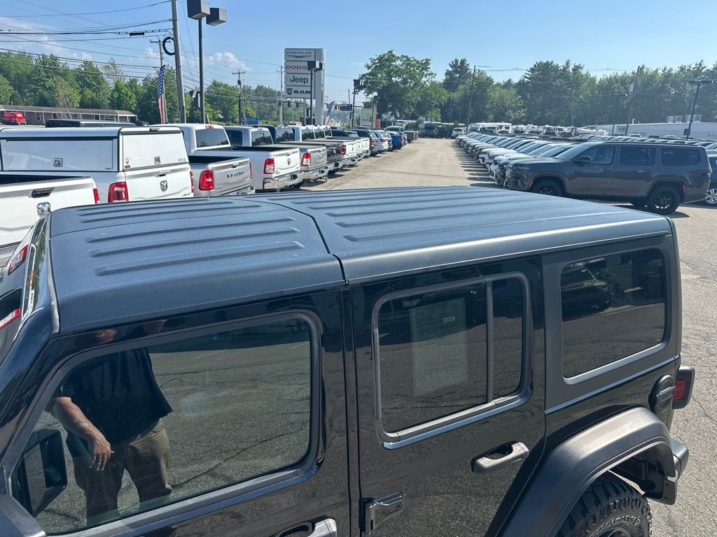 Used 2023 Jeep Wrangler SUV