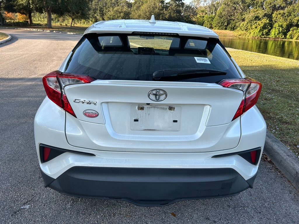 Thumbnail: 2021 Toyota C-HR - 4