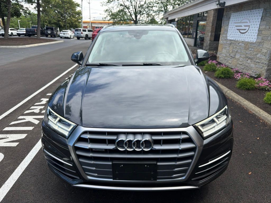 Used 2018 Gray Audi 2.0T image 3