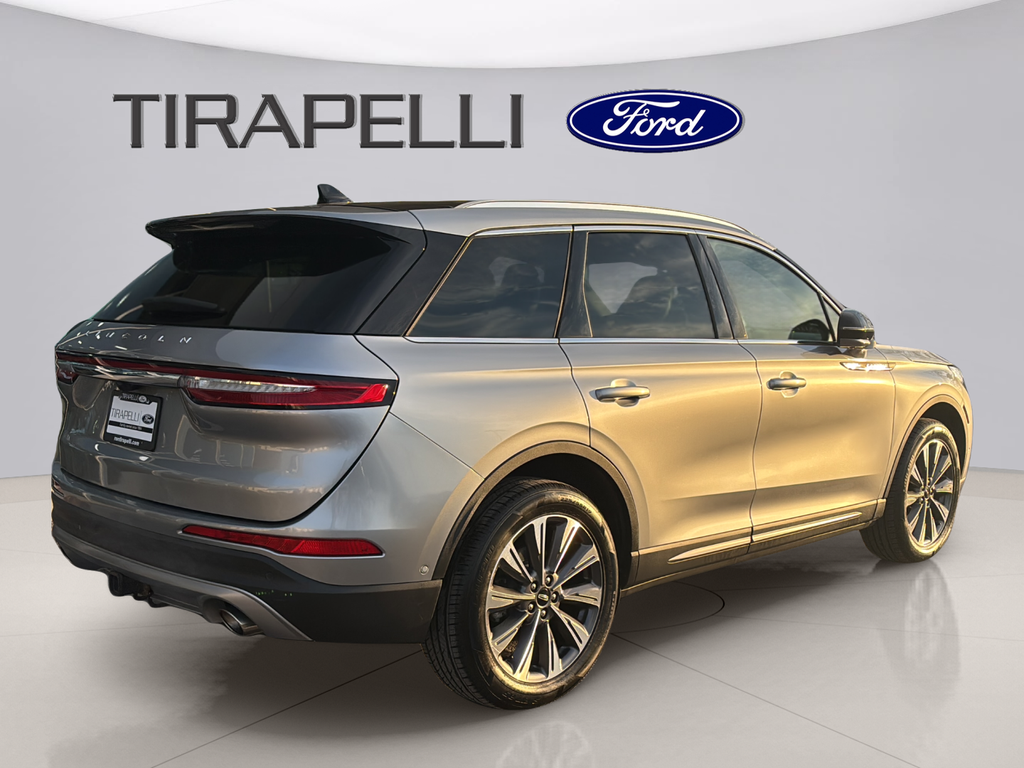 Used 2021 Silver Lincoln Reserve image 3