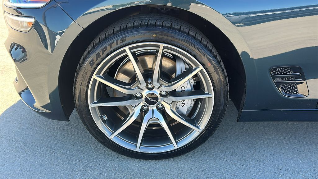 2024 Genesis G70 2.5T - 5