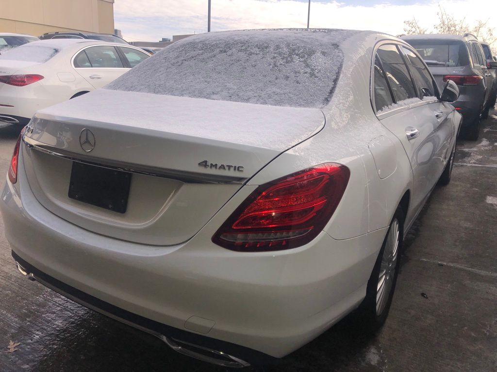 Thumbnail: 2017 Mercedes-Benz C-Class - 4