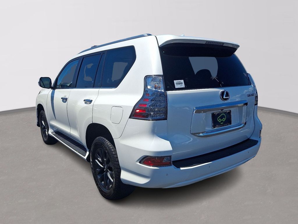 Thumbnail: 2023 Lexus GX - 4