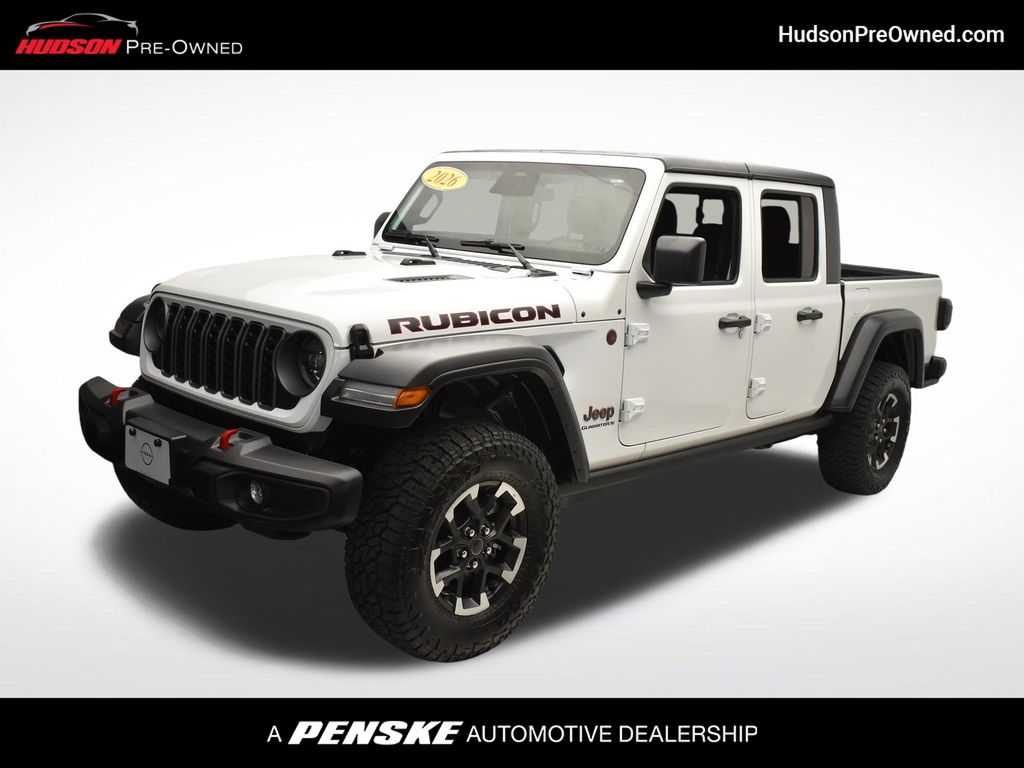 Bright White Clearcoat 2026 Jeep Gladiator Pickup Truck Four-Wheel Drive 8-Speed Automatic