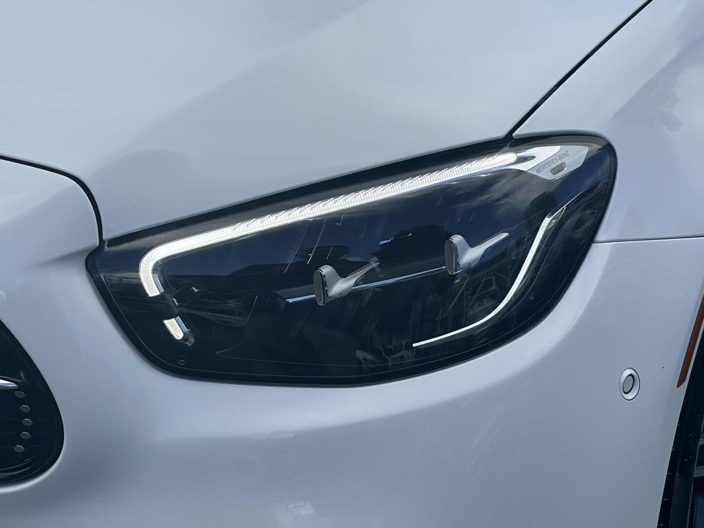 Thumbnail: 2023 Mercedes-Benz E-Class - 2