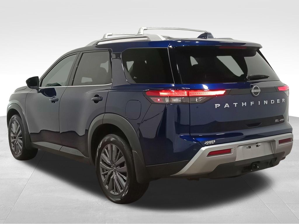 2024 Nissan Pathfinder SL 4WD