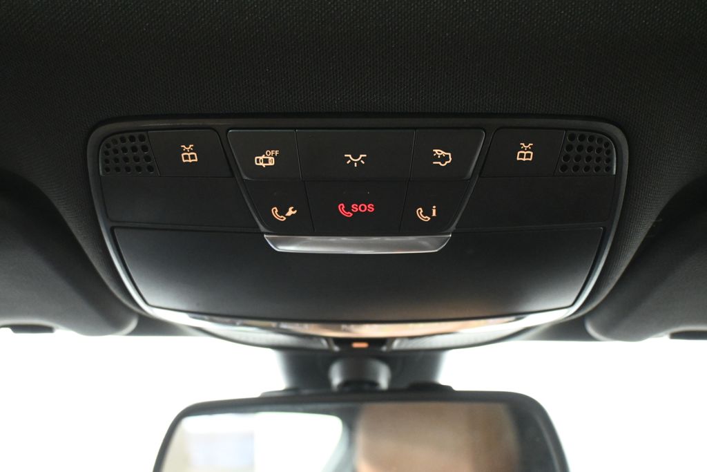 Thumbnail: 2017 Mercedes-Benz C-Class - 19