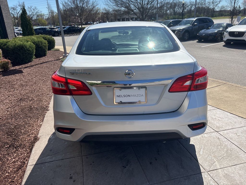 Used 2019 Silver Nissan S image 5
