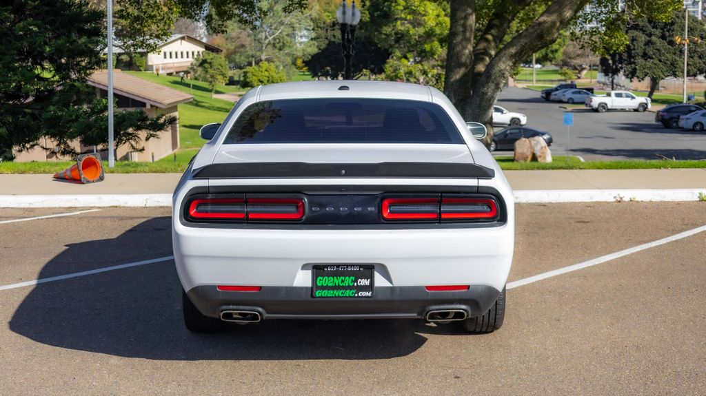 Used 2019 Dodge Challenger SXT 2D Coupe