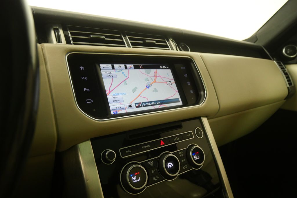 Thumbnail: 2016 Land Rover Range Rover - 19