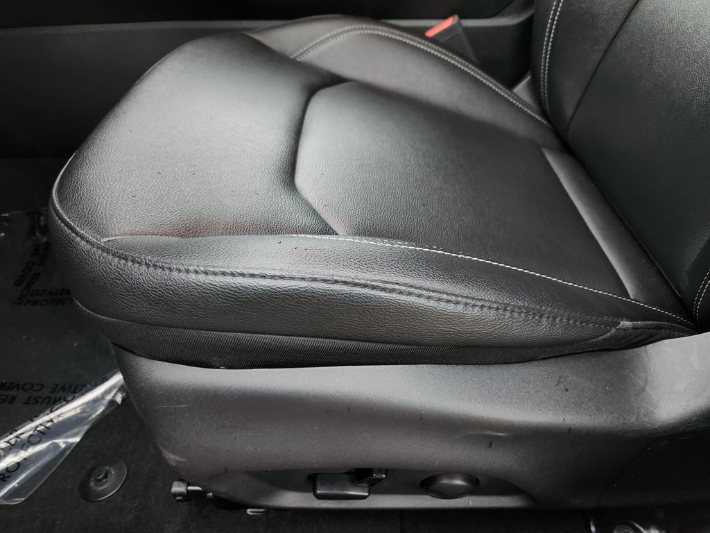2025 Jeep Compass Limited - Photo 17