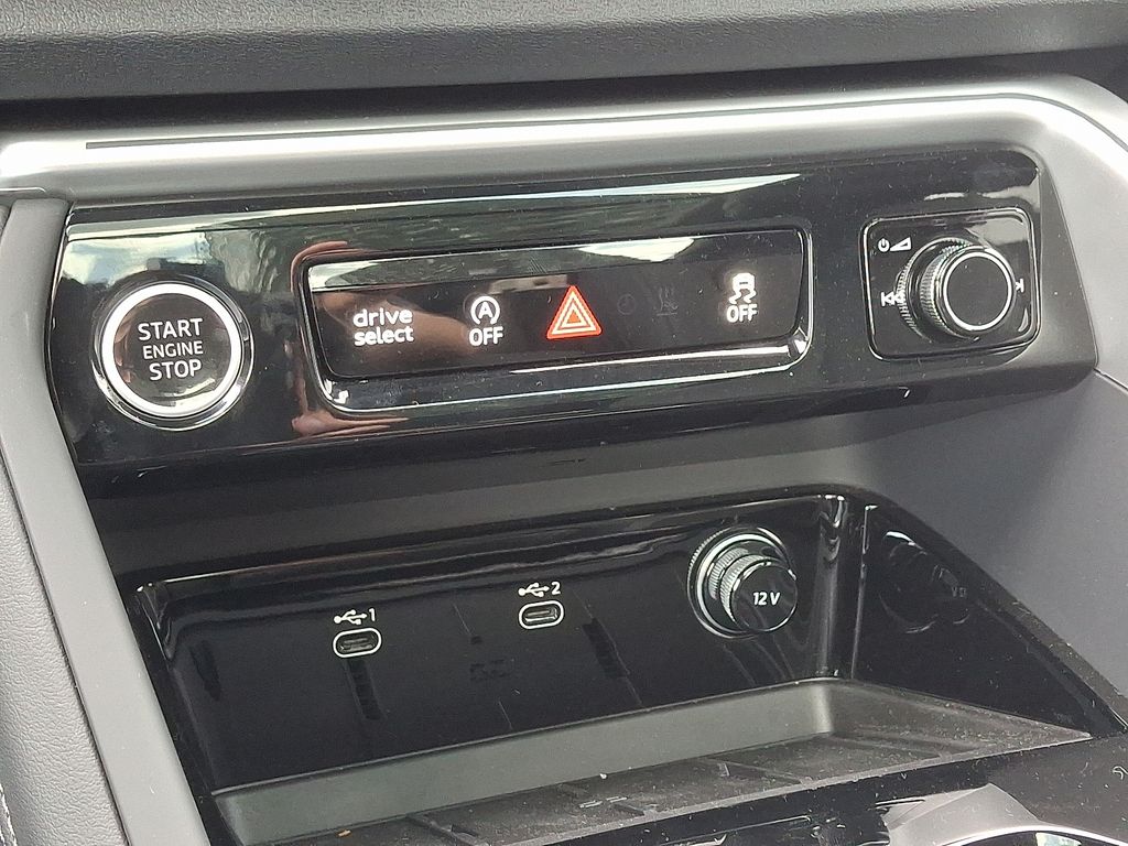 2025 Audi Q5 Premium 13