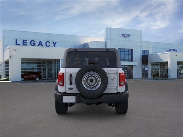 2026 Ford Bronco Base White at Legacy Ford