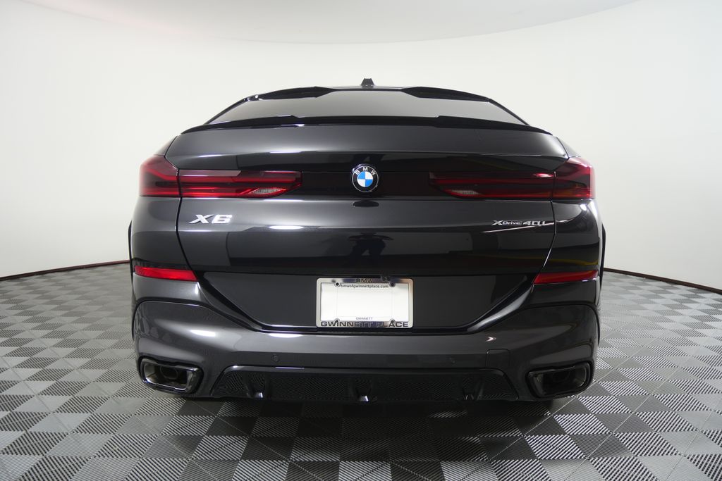 Thumbnail: 2027 BMW X6 - 4
