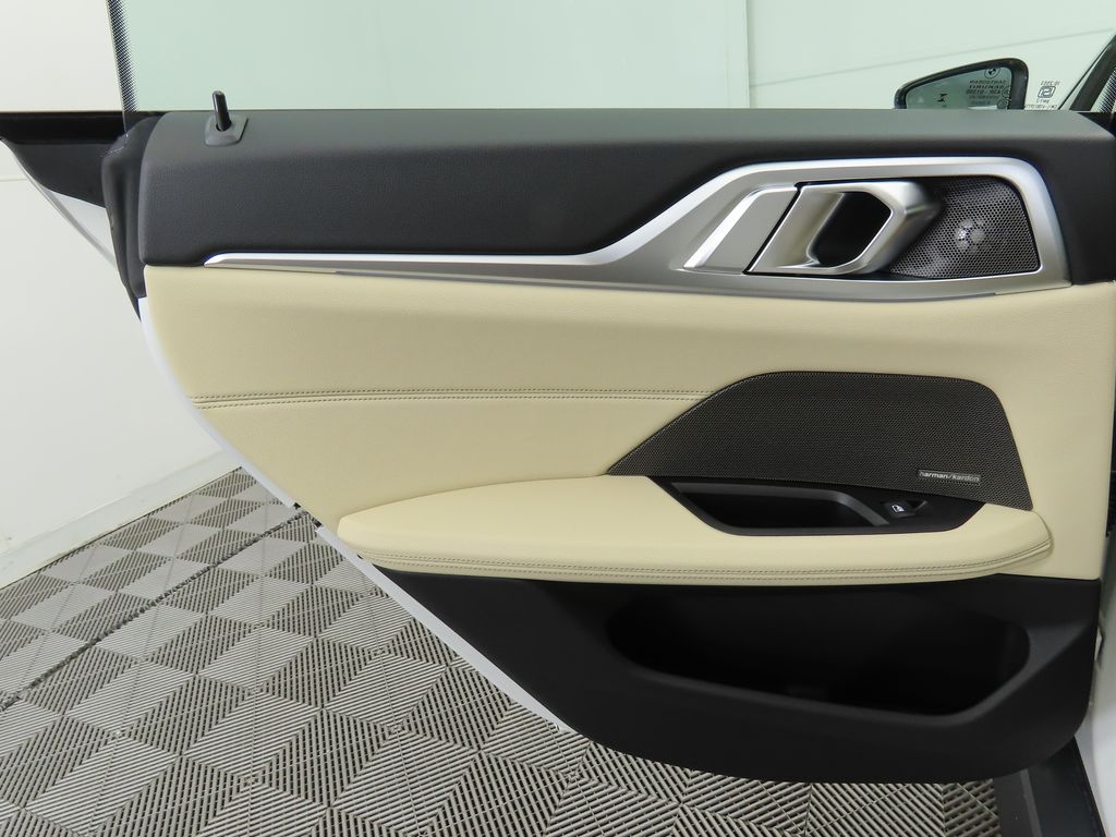2025 BMW i4 eDrive40 26