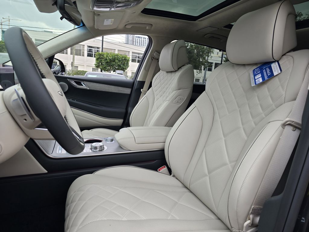 New 2026 Green Genesis 3.5T Prestige image 14