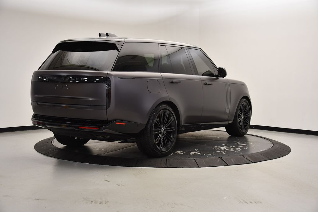 2024 Land Rover Range Rover SE 5