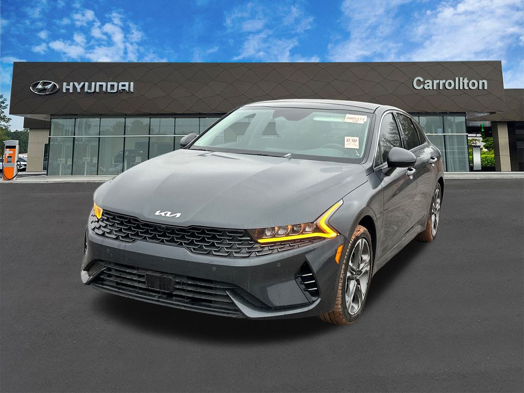 2024 Kia K5 EX's photo