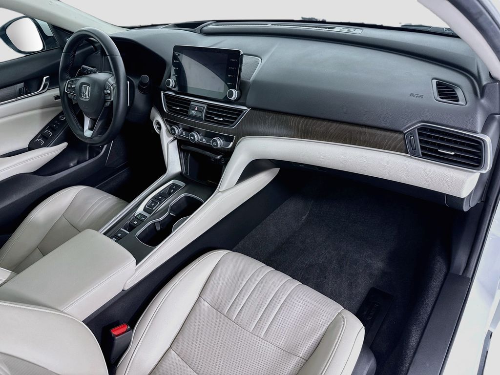 Thumbnail: 2021 Honda Accord - 17