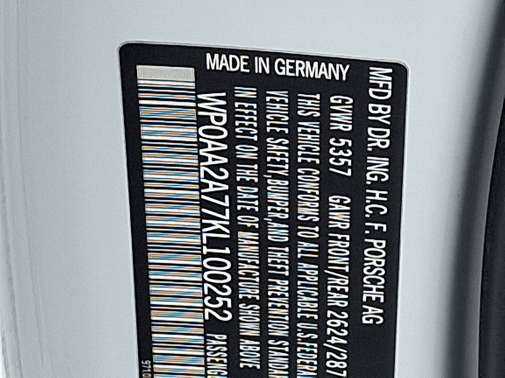 Thumbnail: 2019 Porsche Panamera - 28