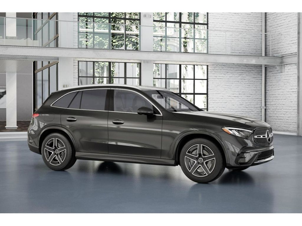 2025 Mercedes-Benz GLC GLC 350 E Hybrid 13