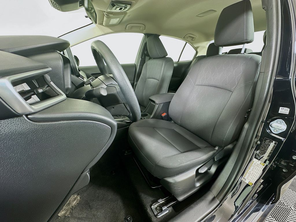 2024 Toyota Corolla LE 20