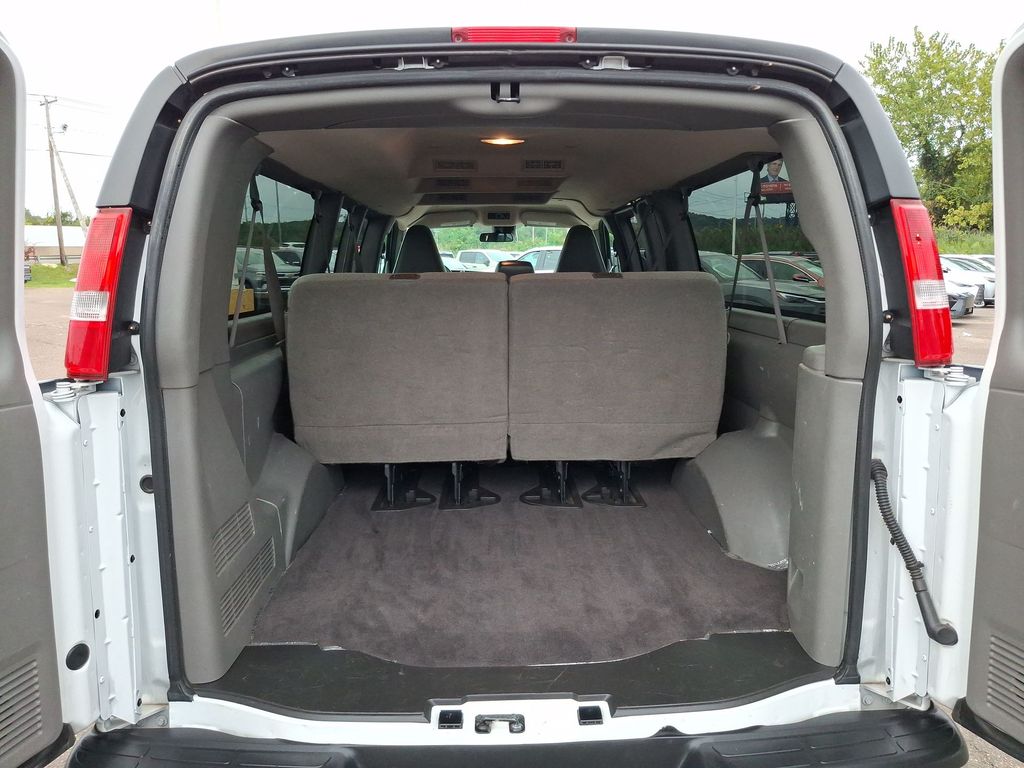 Used 2025 Chevrolet Express 3500 Van