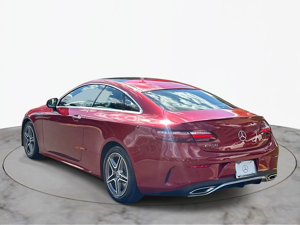 Thumbnail: 2022 Mercedes-Benz E-Class - 11