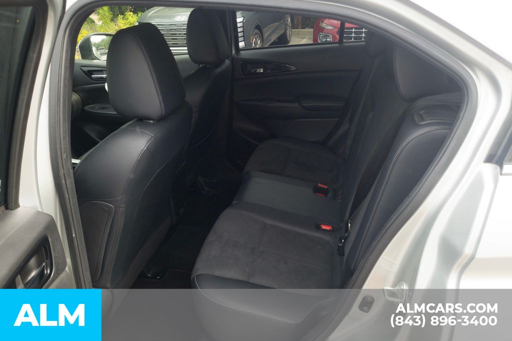 Used 2024 Blue Mitsubishi SE image 17