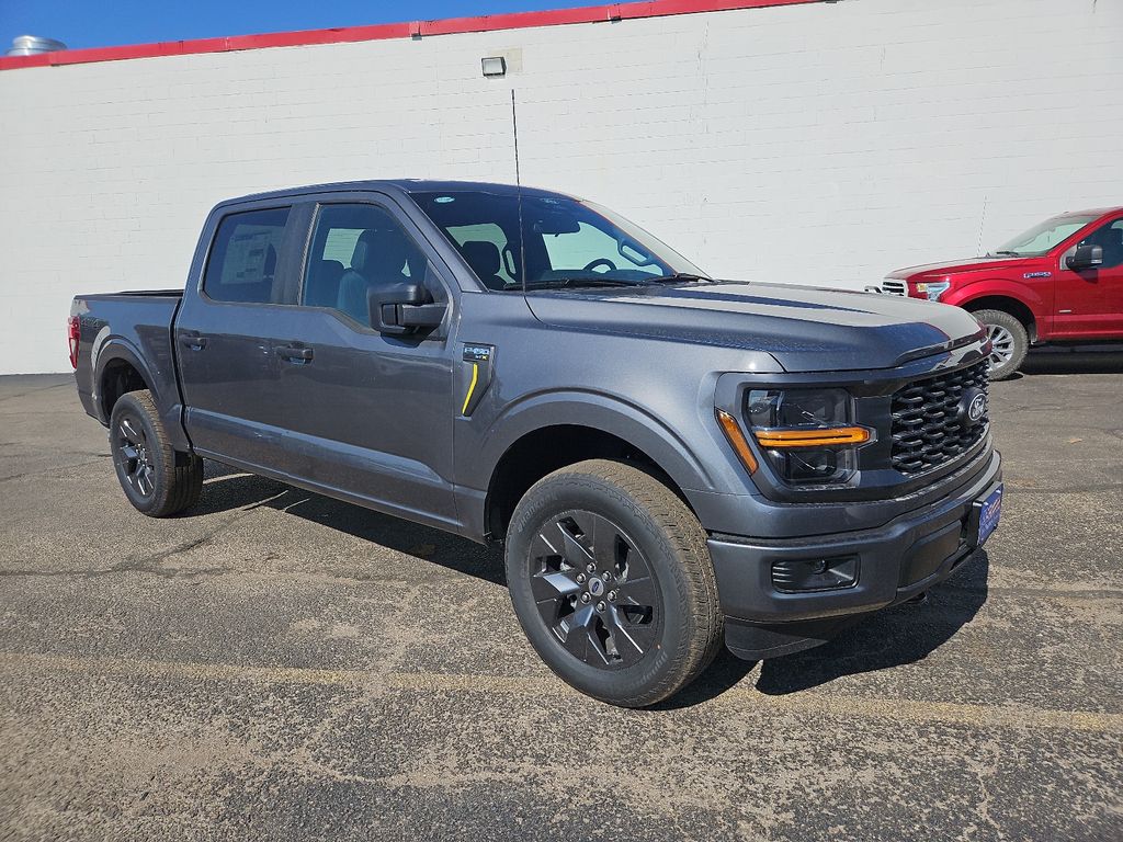 2025 Ford F-150 STX 4dr SuperCrew 4WD