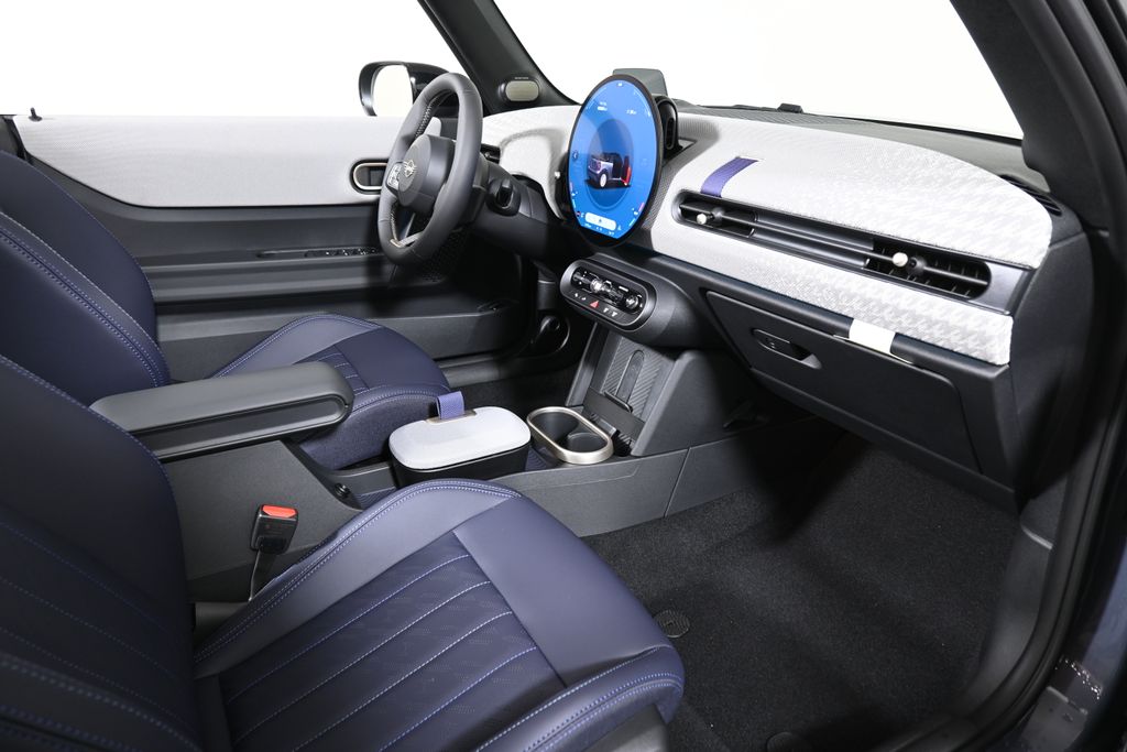 Thumbnail: 2026 MINI Cooper - 26