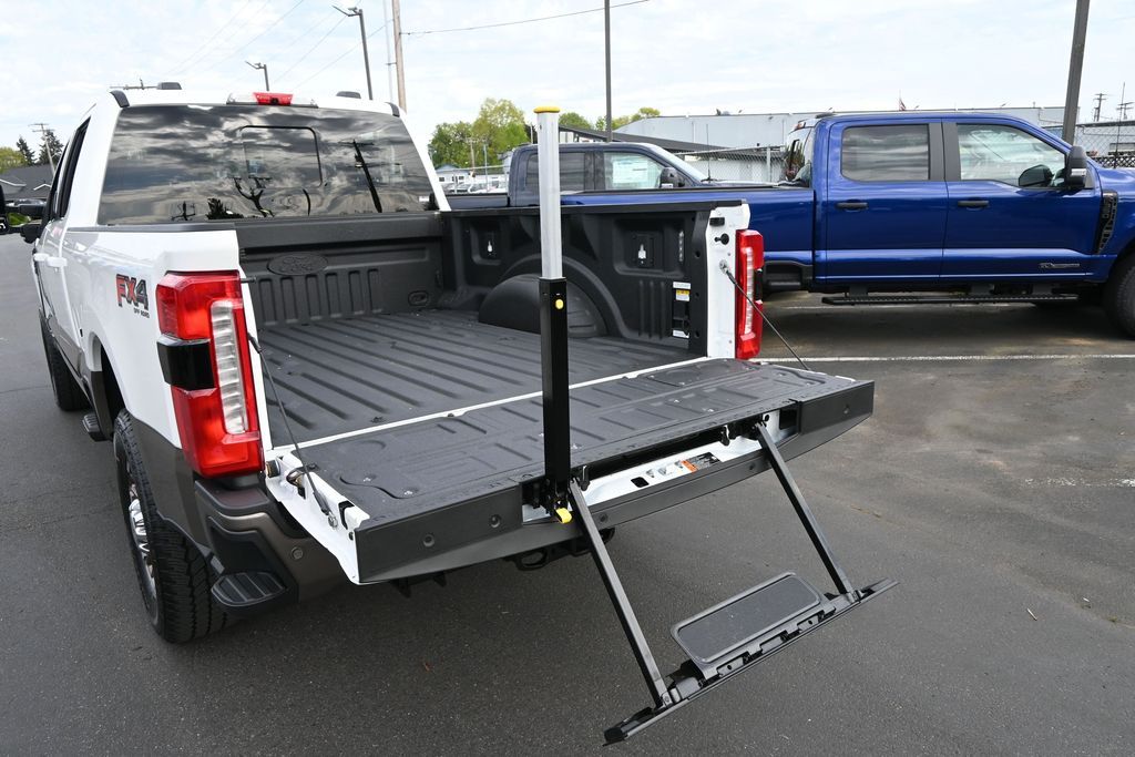 2023 Ford F-350 Super Duty King Ranch
