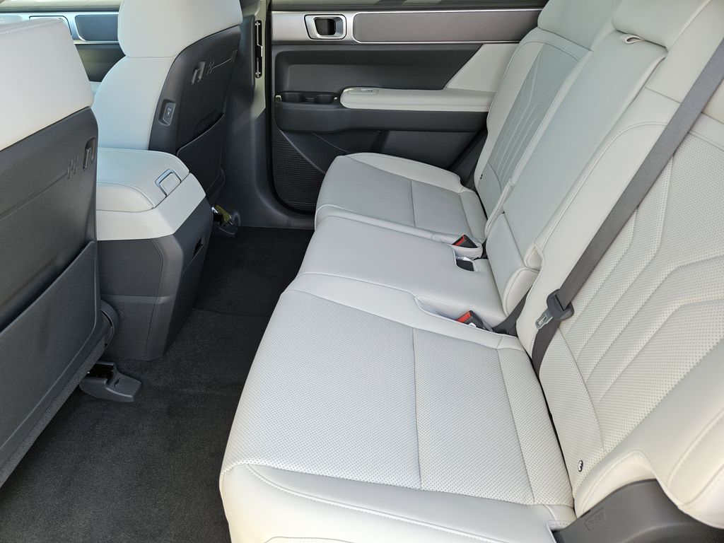 2026 Hyundai Santa Fe Hybrid