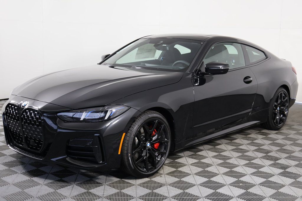 Thumbnail: 2026 BMW 4 Series - 1