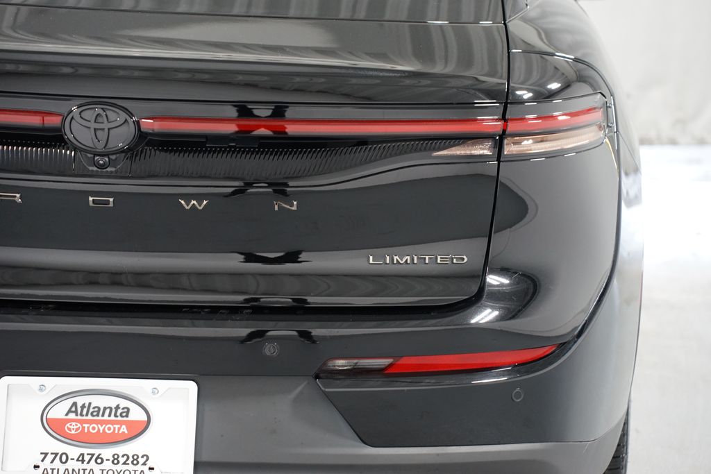 Thumbnail: 2025 Toyota Crown - 10