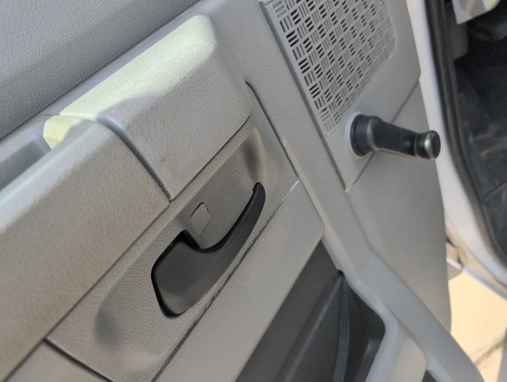 Used 2015 White Ford Base image 32