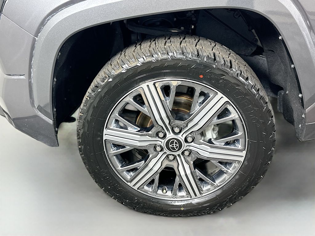 Thumbnail: 2024 Toyota Tundra - 32