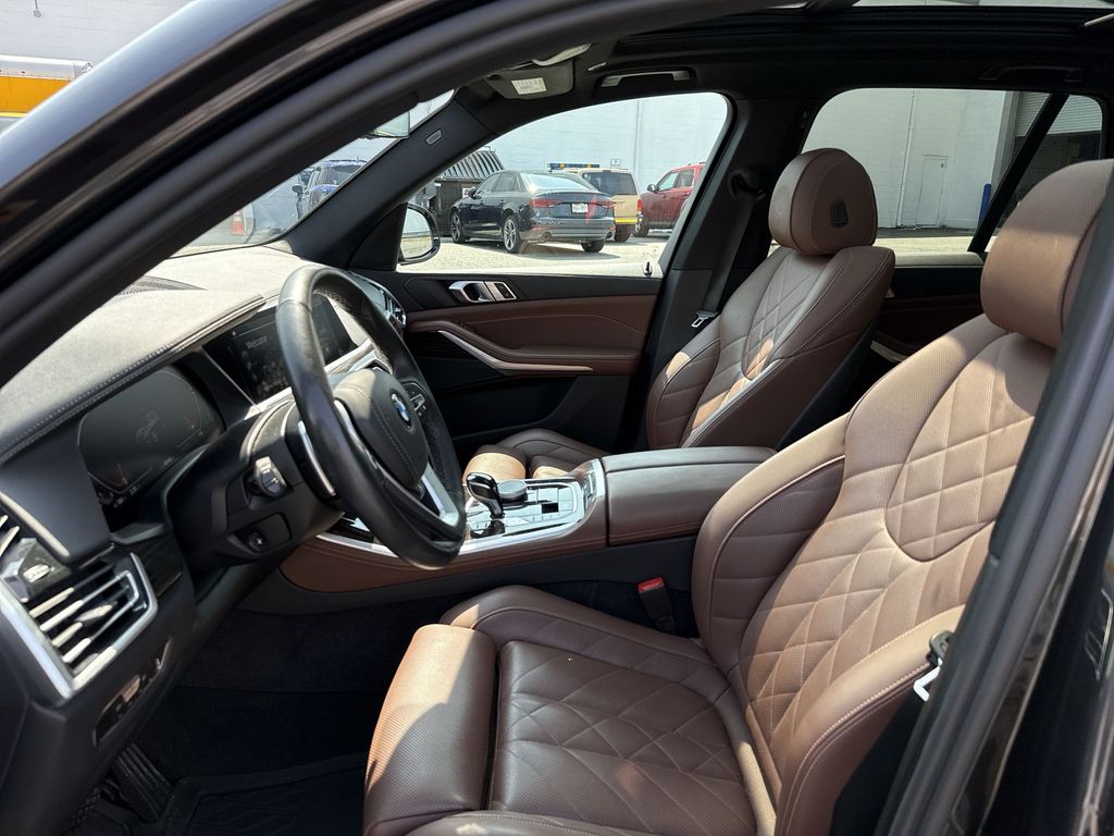 Thumbnail: 2023 BMW X5 - 3