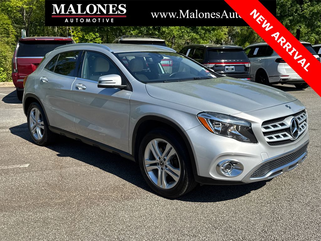 Polar Silver Metallic 2018 Mercedes-Benz GLA 250 FWD SUV / Crossover Front-Wheel Drive 7-Speed Automatic