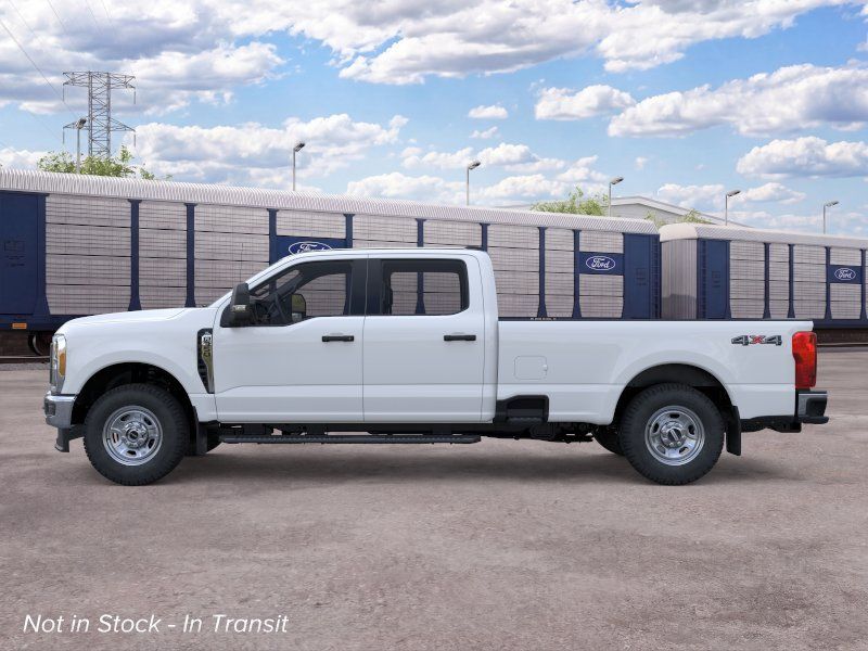 New 2026 Oxford White Ford XL image 3