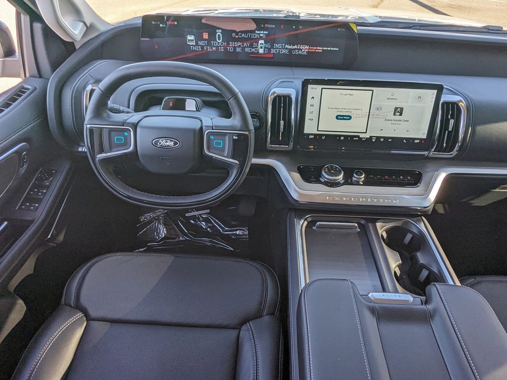 2025 Ford Expedition Platinum