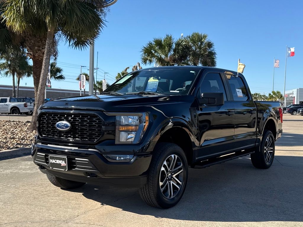 2023 Ford F-150 XL SuperCrew 4WD