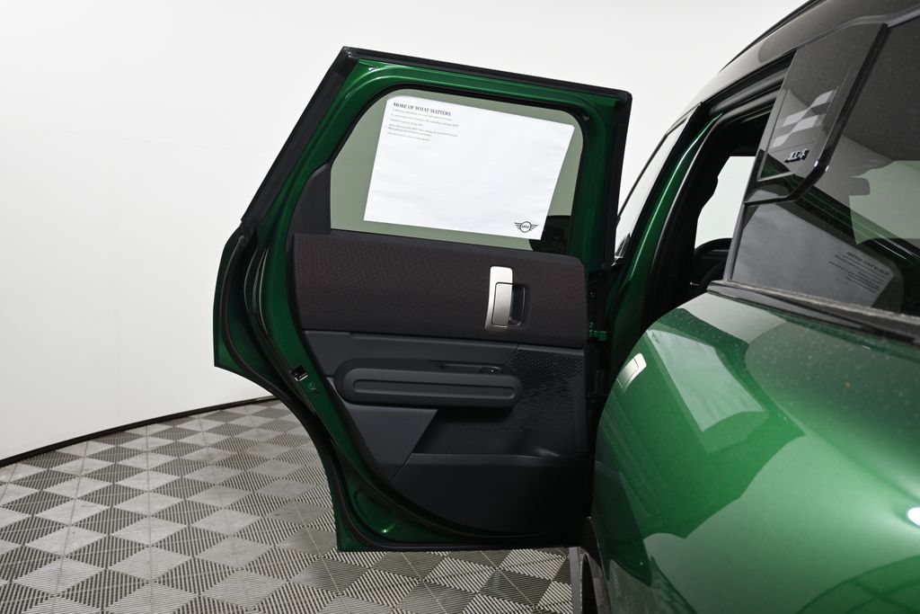Thumbnail: 2027 MINI Cooper Countryman - 29